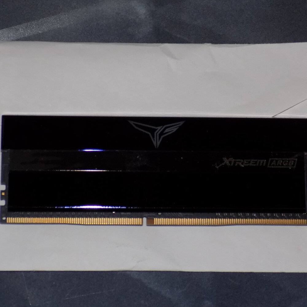 Team Group T-Force Xtreem ARGB DDR4 4000MHz 16GB RAM (2x8gb)